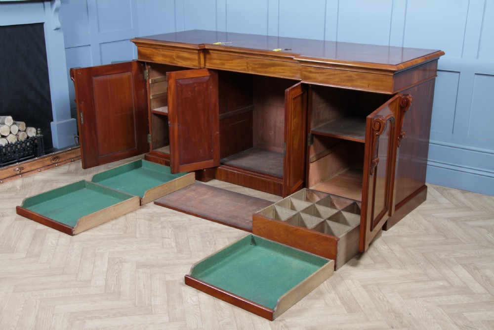 Outstanding Original Antique Victorian Grand 4 Door Blond Fiddleback Mahogany Breakfront Sideboard C1870 View V