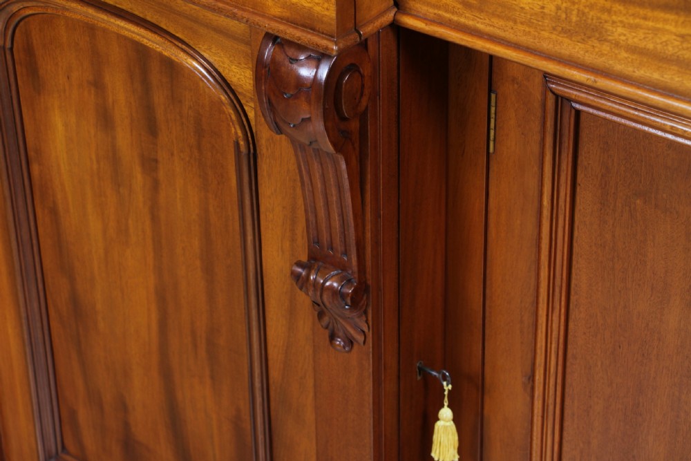 Outstanding Original Antique Victorian Grand 4 Door Blond Fiddleback Mahogany Breakfront Sideboard C1870 View XIII