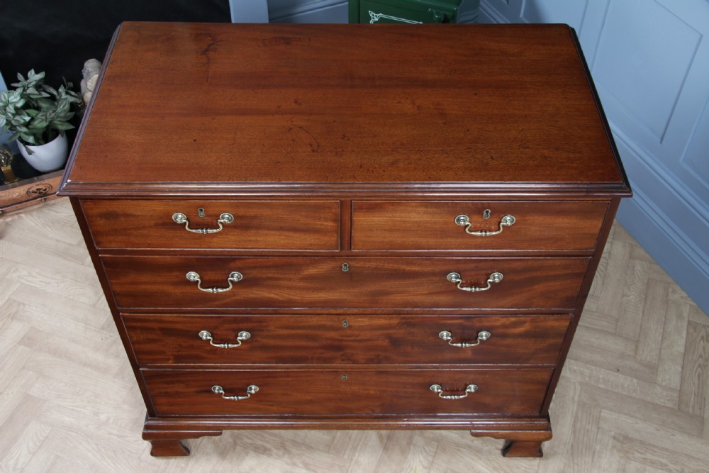 Original Antique Georgian Flame Grain Mahogany Chest Bank of 5 Drawers Restored View VII