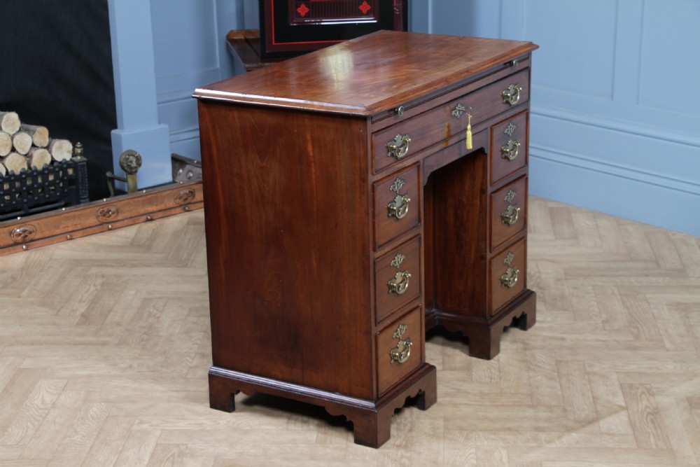 Antique George III 18th Century 8 Drawer Mahogany Kneehole Writing Desk Georgian C1790 View XI