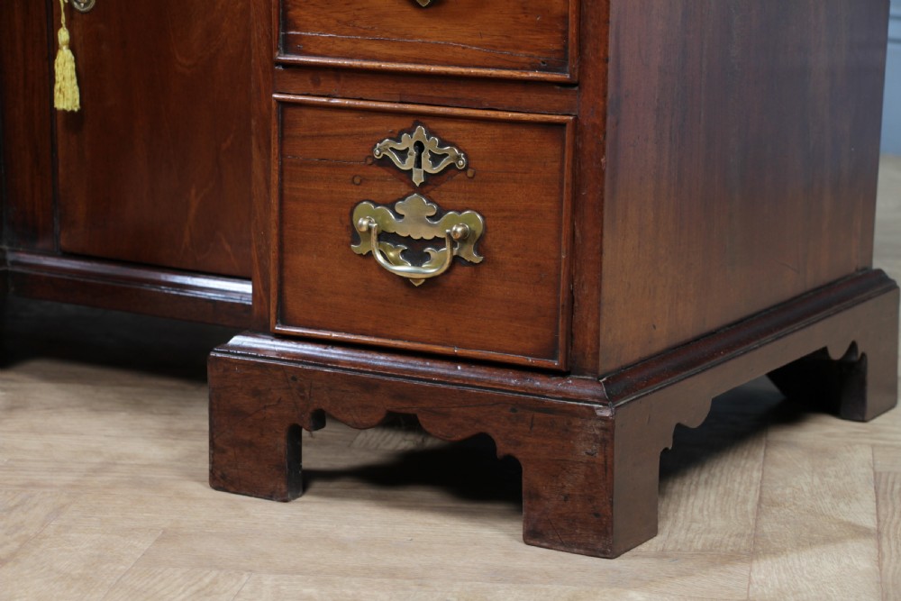 Antique George III 18th Century 8 Drawer Mahogany Kneehole Writing Desk Georgian C1790 View XVIII