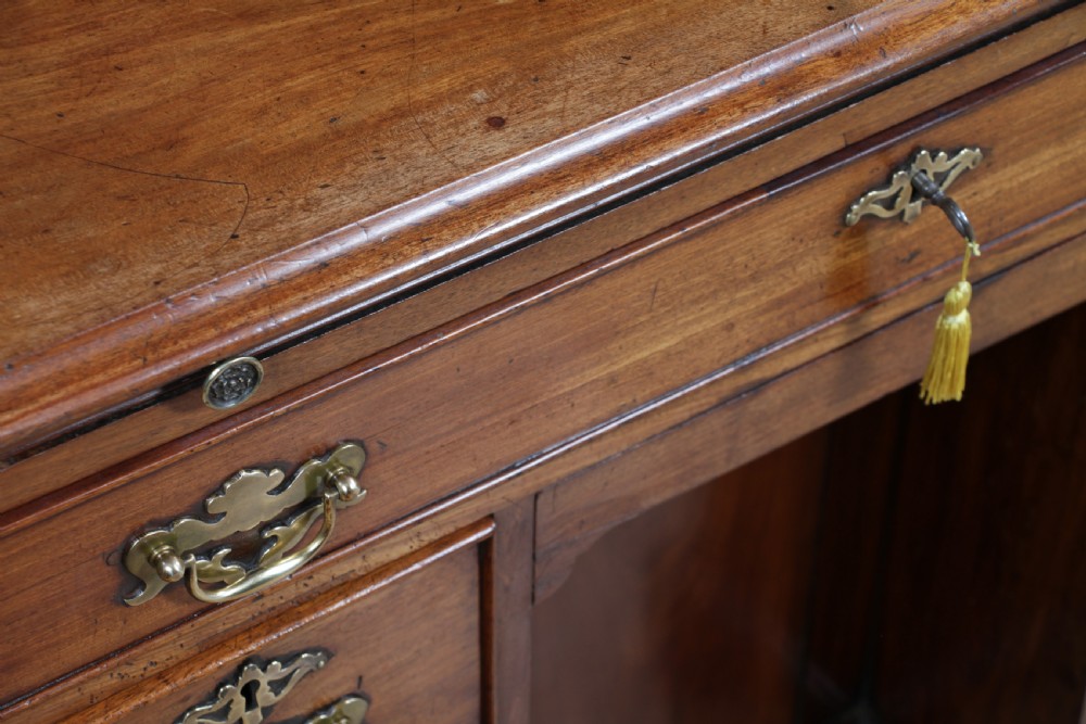 Antique George III 18th Century 8 Drawer Mahogany Kneehole Writing Desk Georgian C1790 View XIX