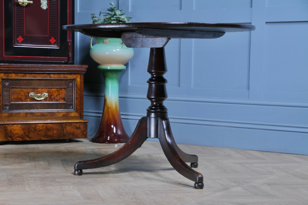 Original Antique Solid Oak Georgian Flip / Tilt Top Tripod Breakfast Table C1830 View IX