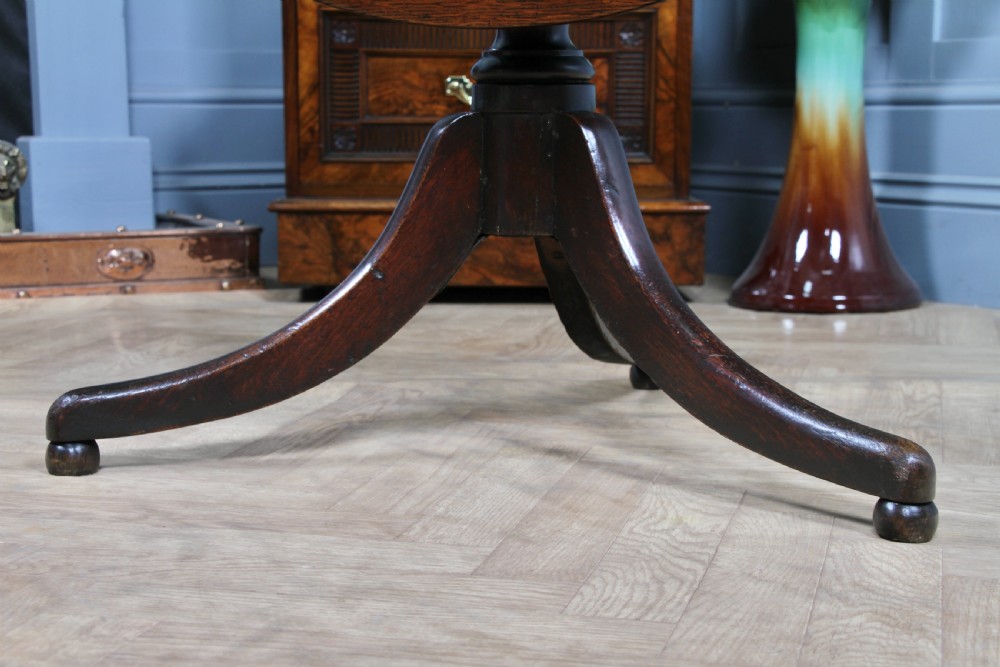 Original Antique Solid Oak Georgian Flip / Tilt Top Tripod Breakfast Table C1830 View X