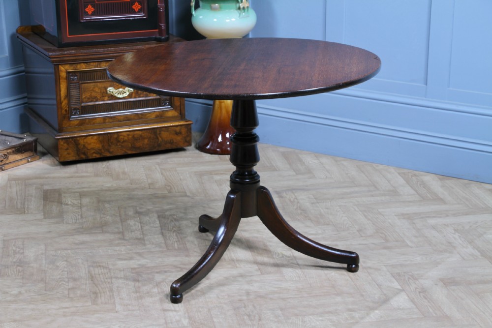 Original Antique Solid Oak Georgian Flip / Tilt Top Tripod Breakfast Table C1830 View XII