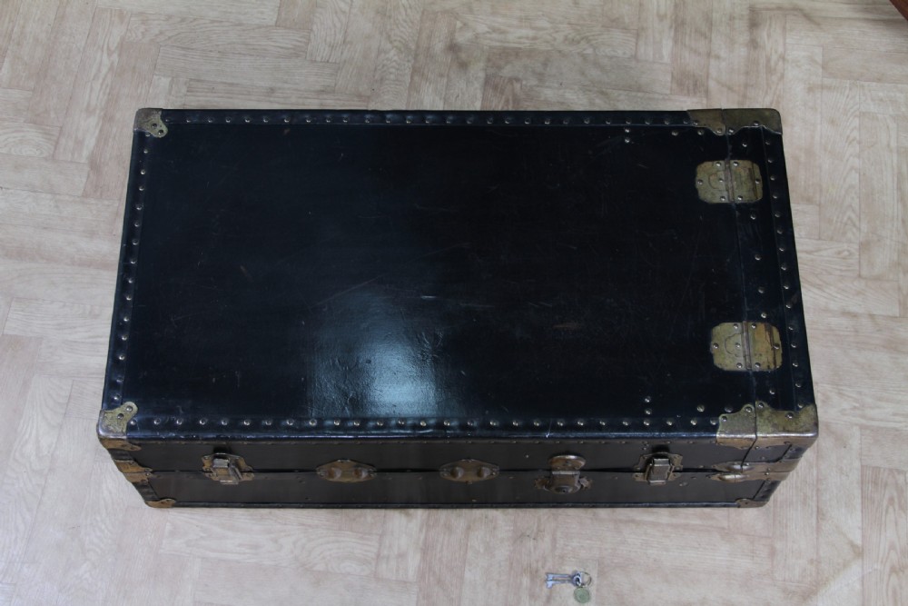 Antique Steamer Trunk Travelling Wardrobe Black Locking with key C1920 View XXI