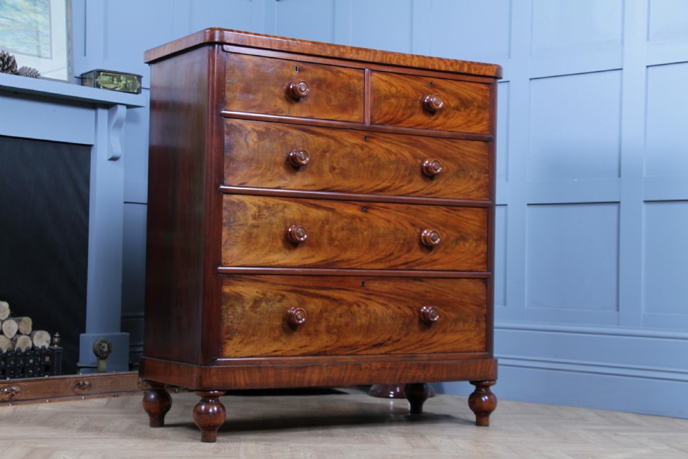 Outstanding Original Antique Victorian Flame Grain Mahogany Chest of 5 Drawers on Turned Legs View V