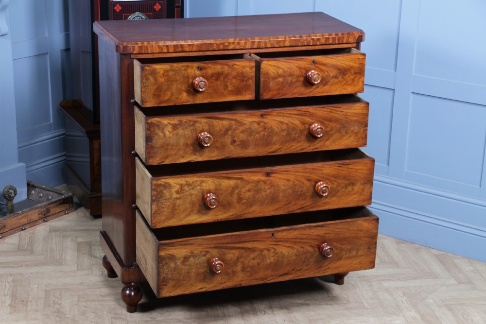 Outstanding Original Antique Victorian Flame Grain Mahogany Chest of 5 Drawers on Turned Legs View VI