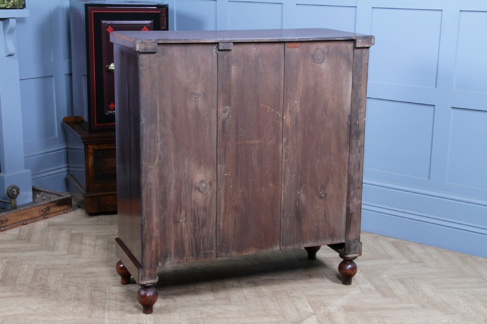 Outstanding Original Antique Victorian Flame Grain Mahogany Chest of 5 Drawers on Turned Legs View XXII