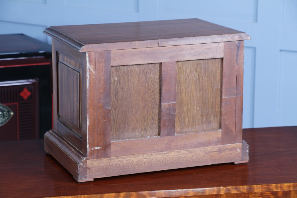 Vintage Solid Mahogany Chest of 3 Drawers Jewellery Box Baise Lined Tassel Pulls View XVIII