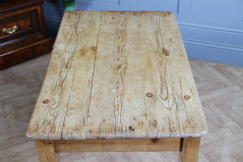 Original Victorian Moderately Sized Scrub Top Stripped Pine Kitchen Table C1870 View XIII