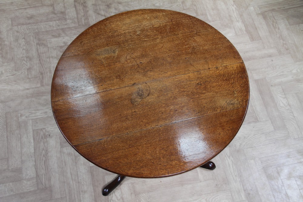 Original Antique Solid Oak Georgian Flip / Tilt Top Tripod Breakfast Table C1830 View VIII