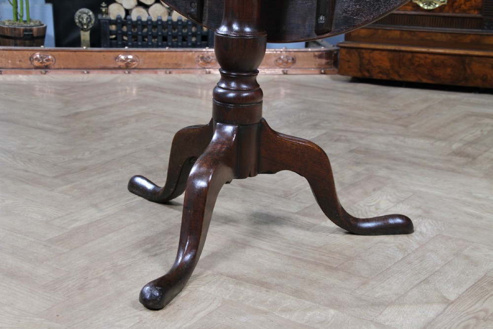 Original Antique Solid Oak Georgian Flip / Tilt Top Tripod Breakfast Table C1830 View XIII