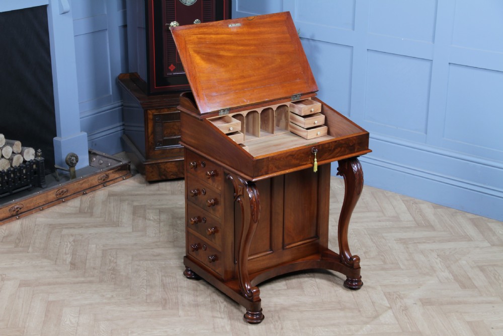 Original Antique Victorian Mahogany 4 Drawer Davenport Desk Restored Lockable With Keys C1870 View VII