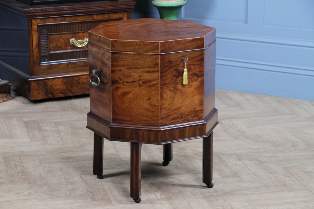 Antique Georgian George III Mahogany Cellarette Wine Cooler Side Table C1790