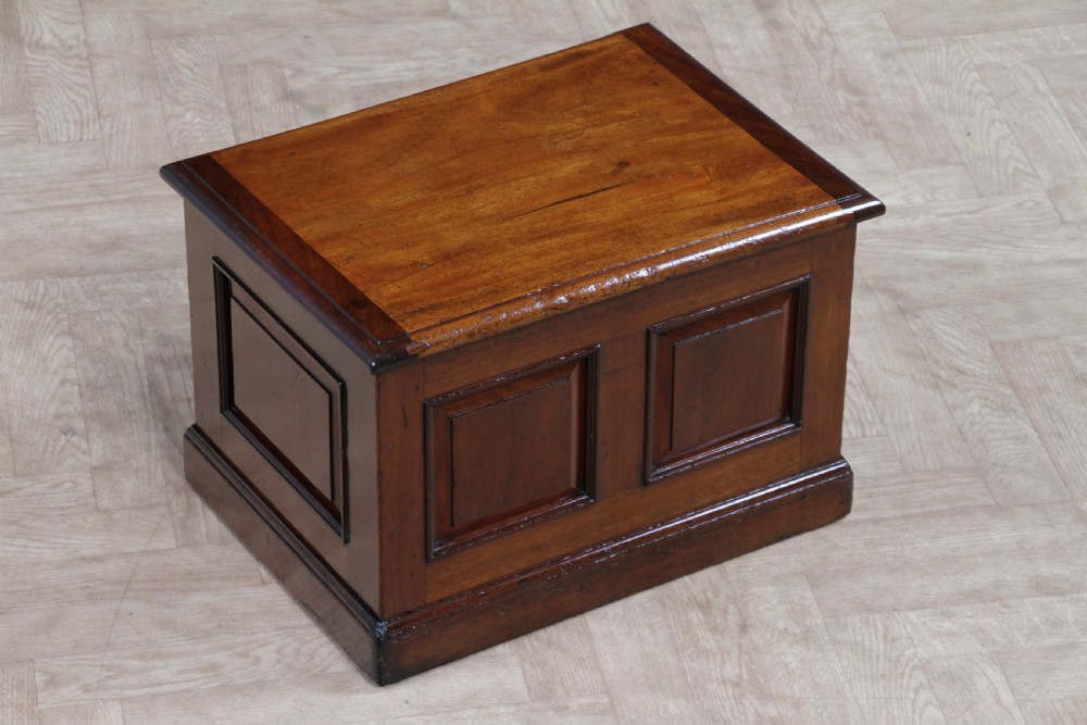 Victorian Mahogany Coal Purdonium Chest Box Log Store Small Coffee Table 1880