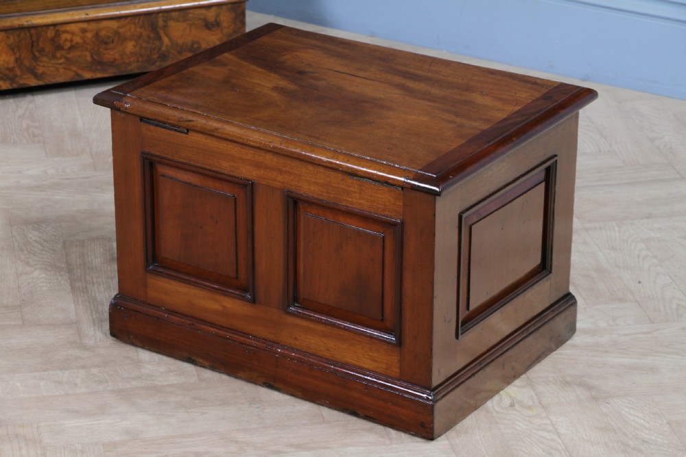 Victorian Mahogany Coal Purdonium Chest Box Log Store Small Coffee Table 1880 View XIV
