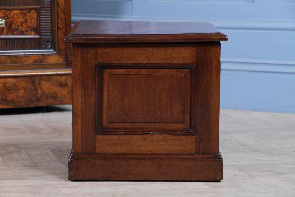 Victorian Mahogany Coal Purdonium Chest Box Log Store Small Coffee Table 1880 View XVII