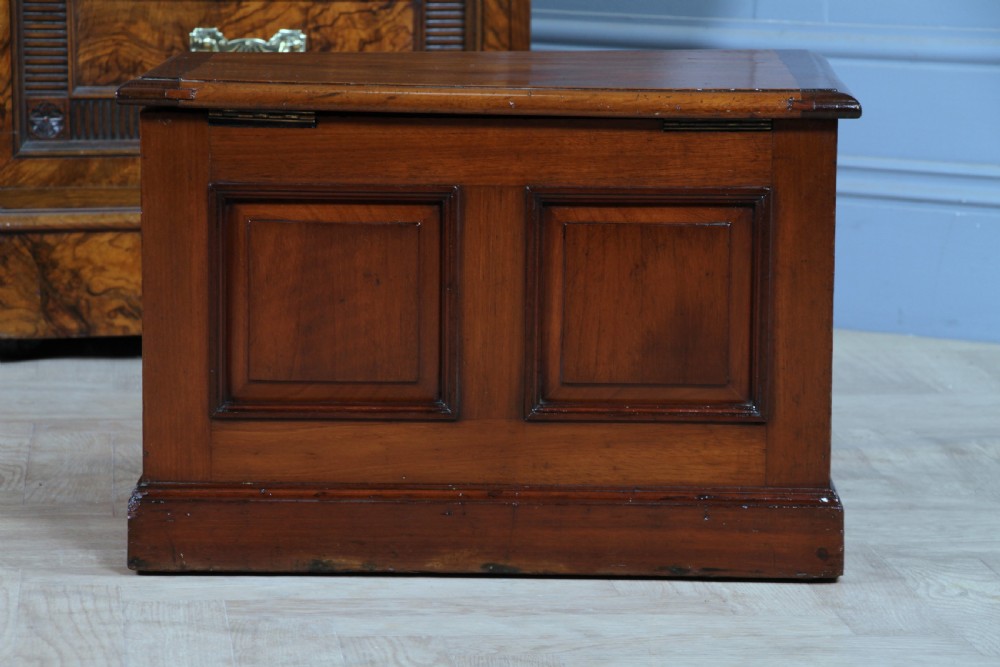 Victorian Mahogany Coal Purdonium Chest Box Log Store Small Coffee Table 1880 View XVIII