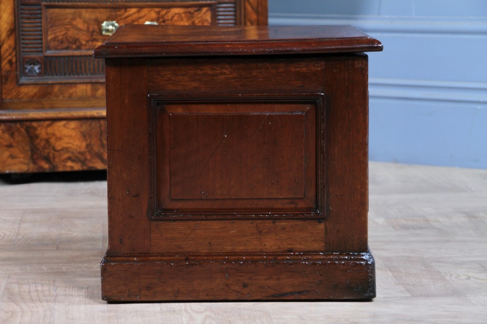 Victorian Mahogany Coal Purdonium Chest Box Log Store Small Coffee Table 1880 View XIX