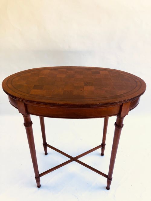 Quality Oval Walnut Chequered Table