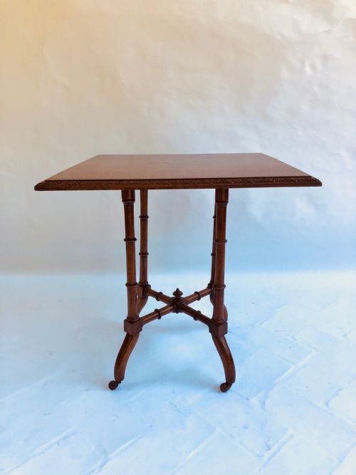 Quality Antique Mahogany Lamp/side Table
