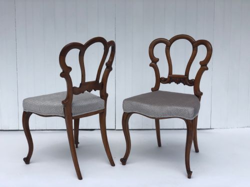 Pair of Fine Quality Victorian Walnut Side Chairs