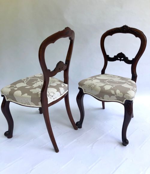 Quality Pair of  Victorian Walnut Cabriole Legged Side Chairs