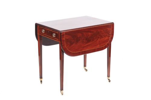 Fine Quality Sheraton Period Inlaid Mahogany Pembroke Table