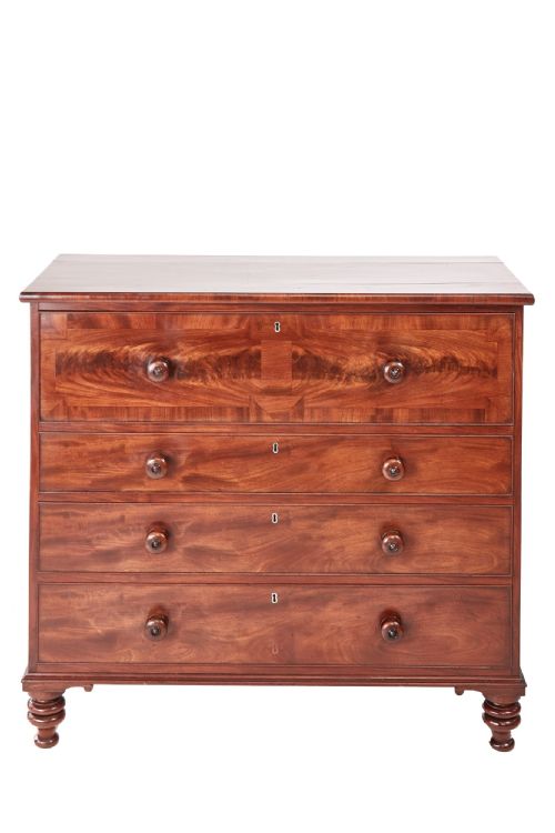 Quality Victorian Mahogany Chest of Drawers