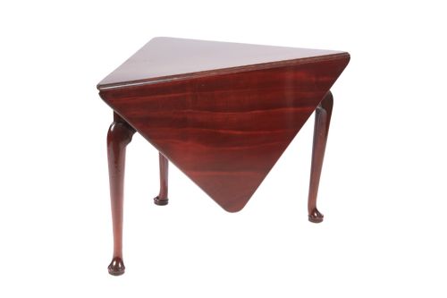 Unusual George III Quality Mahogany Envelope Table