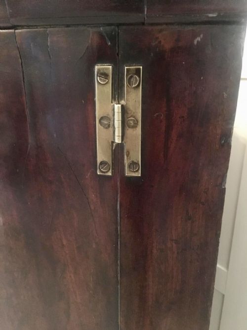 GEORGE III MAHOGANY HANGING BOW FRONT CORNER CABINET - ADDITIONAL PHOTO 3