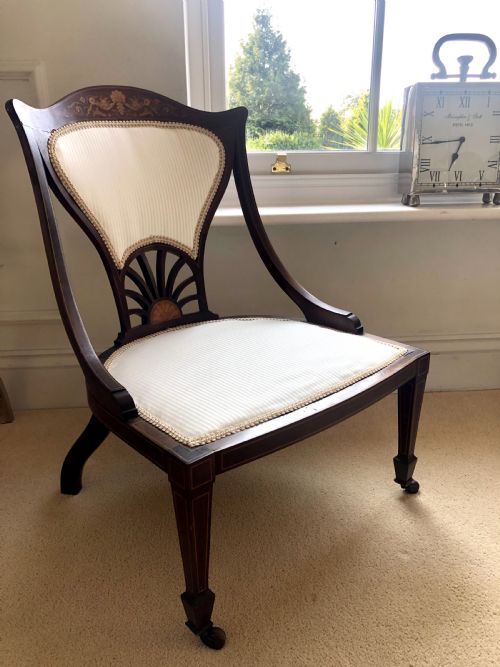 Fine Quality Edwardian Antique Mahogany Ladies Chair