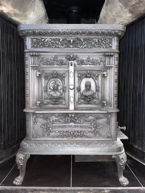 fig 1. Antique Victorian Ornate Cast Iron Wood Burning Stove by De Dietrich & Nied
