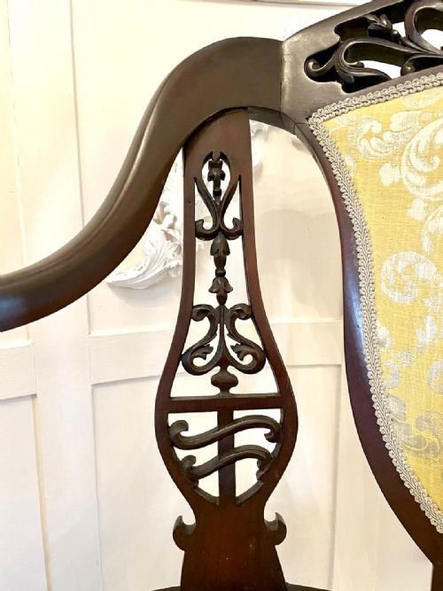 UNUSUAL ANTIQUE VICTORIA CARVED MAHOGANY ARMCHAIR - ADDITIONAL PHOTO 3