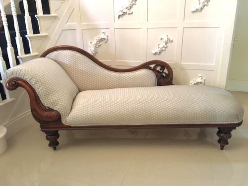 Quality Antique Victorian Carved Chaise Longue