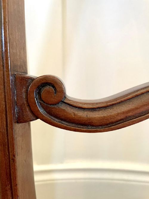 QUALITY PAIR OF ANTIQUE VICTORIAN CARVED MAHOGANY SIDE CHAIRS - ADDITIONAL PHOTO 1
