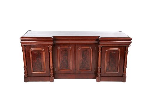 Outstanding Quality Antique Victorian Mahogany Sideboard
