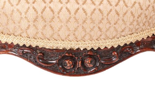 OUTSTANDING VICTORIAN CARVED WALNUT LADIES CHAIR - ADDITIONAL PHOTO 6