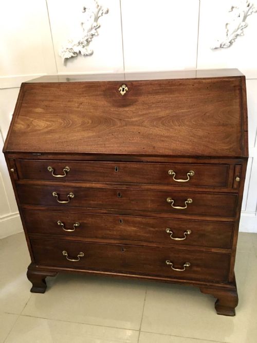 Fine Quality George III Antique Mahogany Bureau
