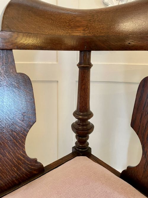 UNUSUAL ANTIQUE VICTORIAN OAK CORNER CHAIR - ADDITIONAL PHOTO 8