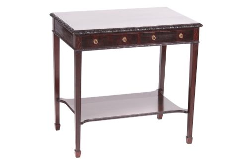 Quality Edwardian Mahogany Freestanding Side /Lamp Table