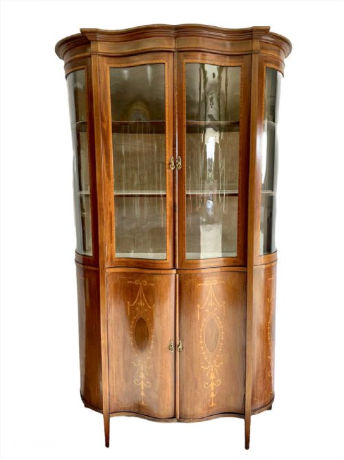 Fine Antique Victorian Inlaid Mahogany Serpentine Shaped Display Cabinet