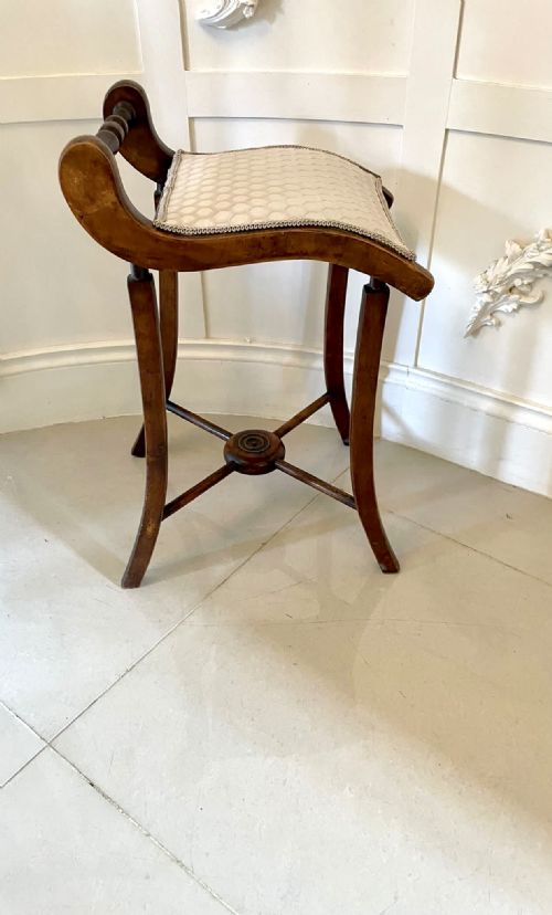 UNUSUAL ANTIQUE VICTORIAN MUSIC CHAIR - ADDITIONAL PHOTO 4