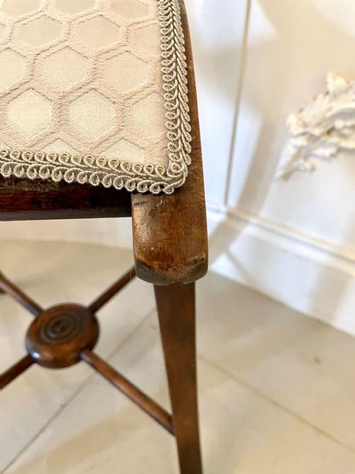 UNUSUAL ANTIQUE VICTORIAN MUSIC CHAIR - ADDITIONAL PHOTO 6