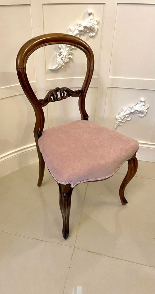 Antique Victorian Rosewood Balloon Back Side Chair 
