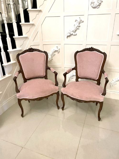 Fine Pair of Antique Louis XV French Quality Carved Walnut Armchairs 

