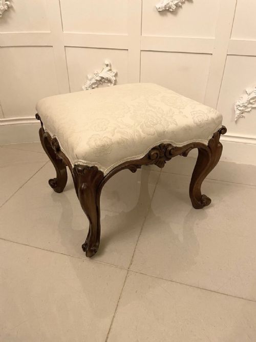 OUTSTANDING QUALITY ANTIQUE VICTORIAN FREESTANDING CARVED WALNUT STOOL - ADDITIONAL PHOTO 5