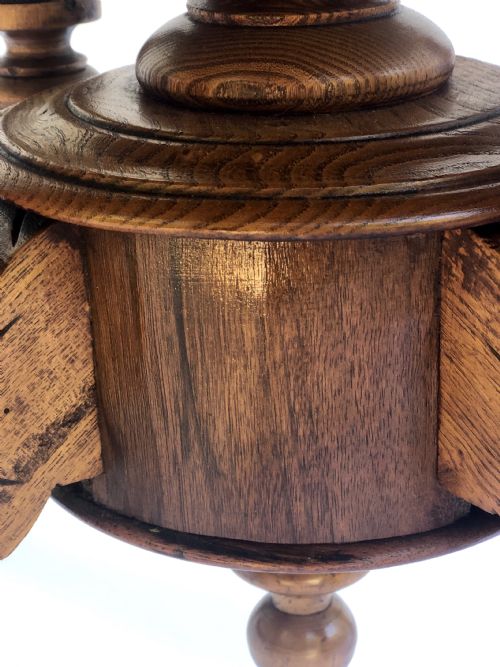 ANTIQUE VICTORIAN WALNUT INLAID OVAL CENTRE TABLE - ADDITIONAL PHOTO 7