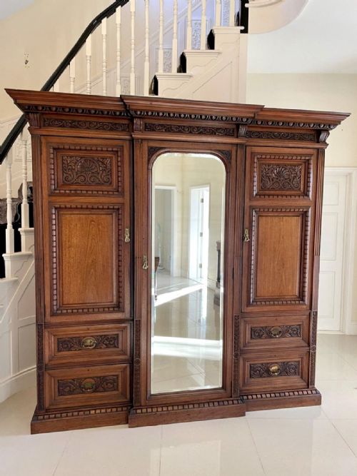 Fantastic Quality Antique Victorian Carved Walnut Breakfront Wardrobe